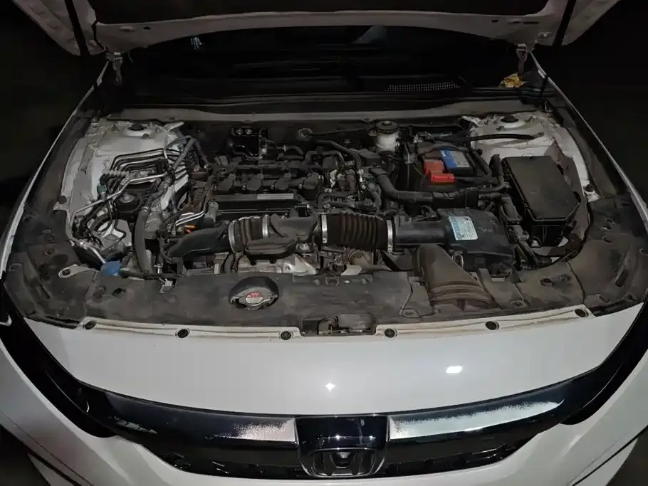 Honda Inspire — фото 10
