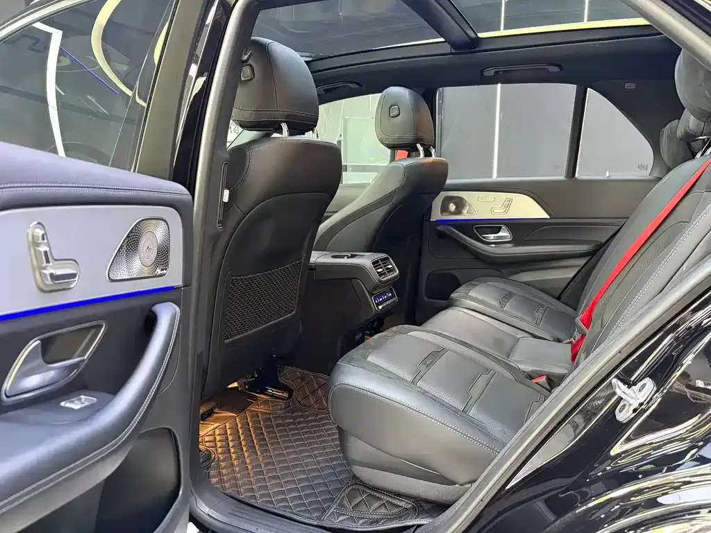 Mercedes-Benz GLE AMG — фото 6