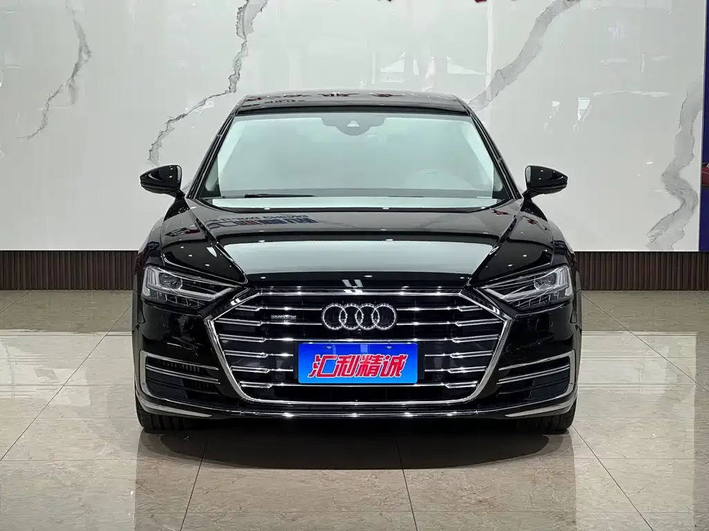 Audi A8 — фото 4