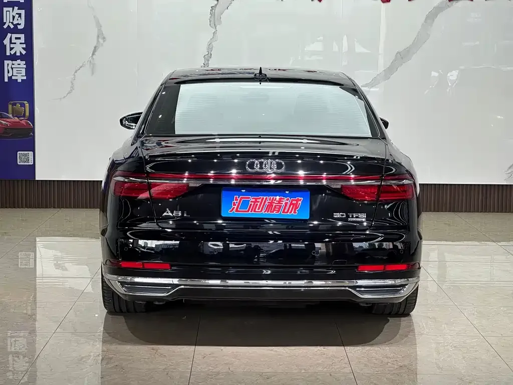 Audi A8 — фото 2