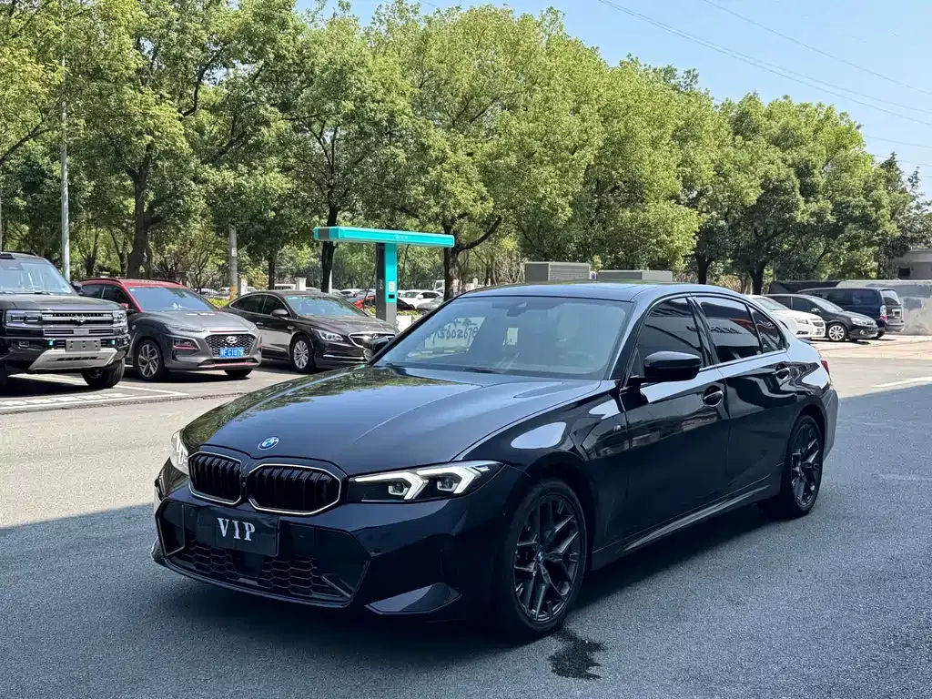 BMW 3 Series — фото 1