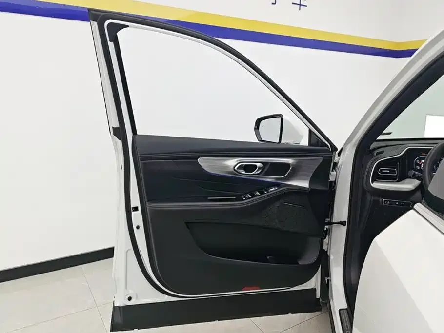 GAC Motor Trumpchi GS8 — фото 8