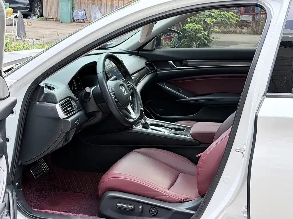 Honda Accord — фото 5