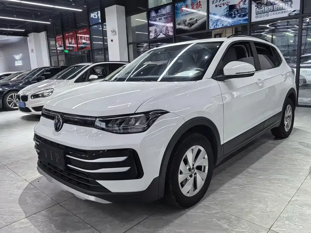 Volkswagen Tharu — фото 1