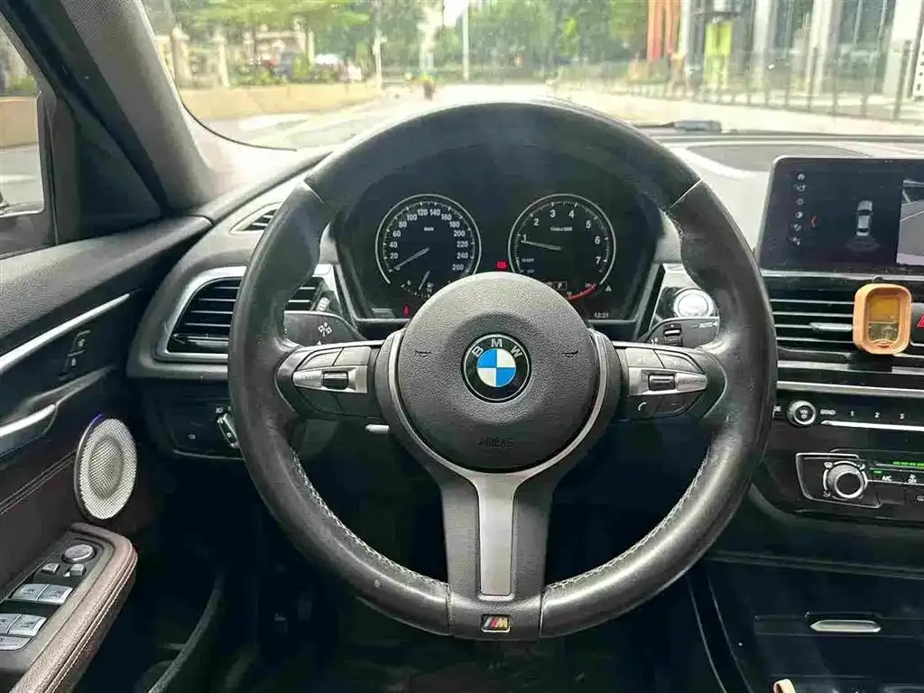 BMW 1 Series — фото 9