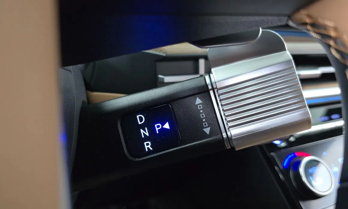 Hyundai Santafe — фото 2