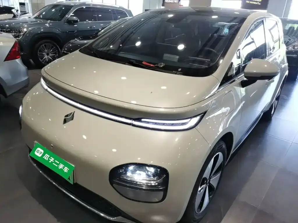 Baojun Yunduo — фото 1