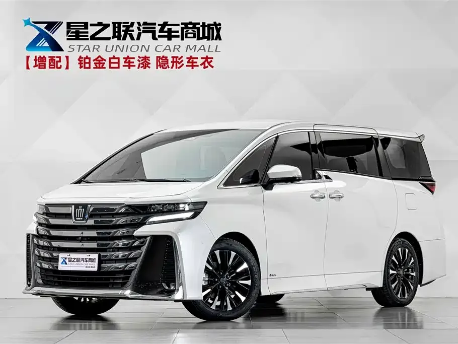 Toyota Vellfire — фото 1