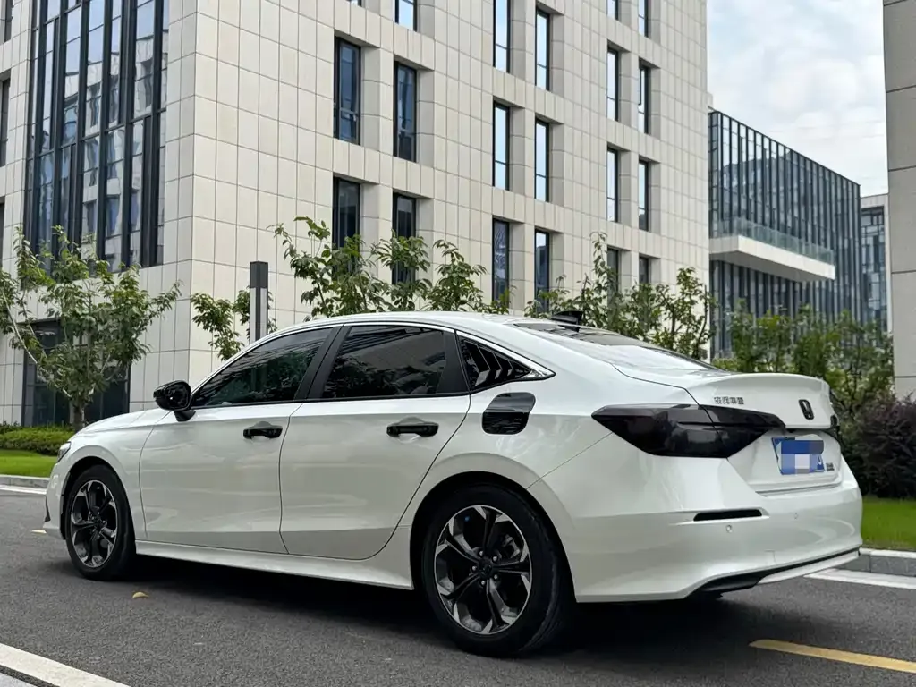 Honda Civic — фото 5