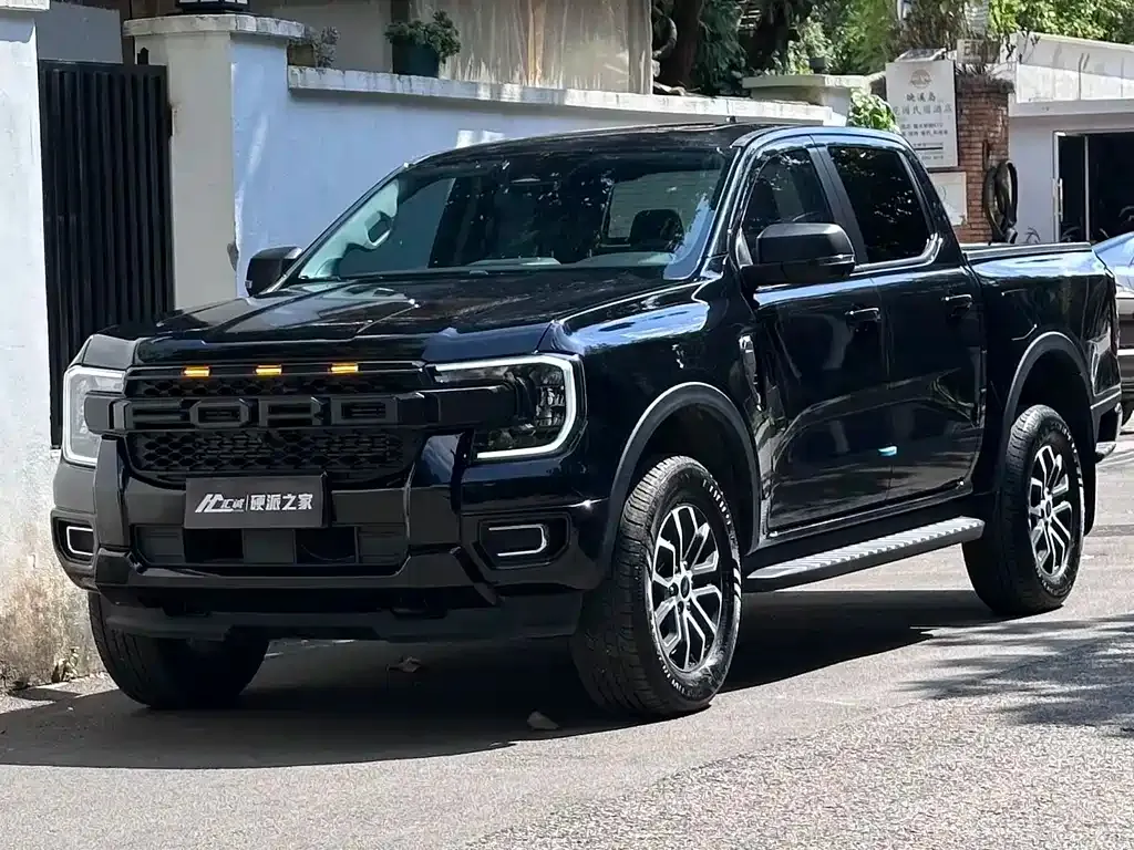 Ford Ranger — фото 1