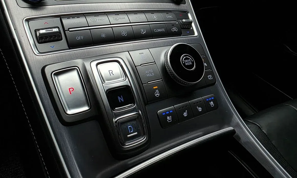 Hyundai Santafe — фото 3