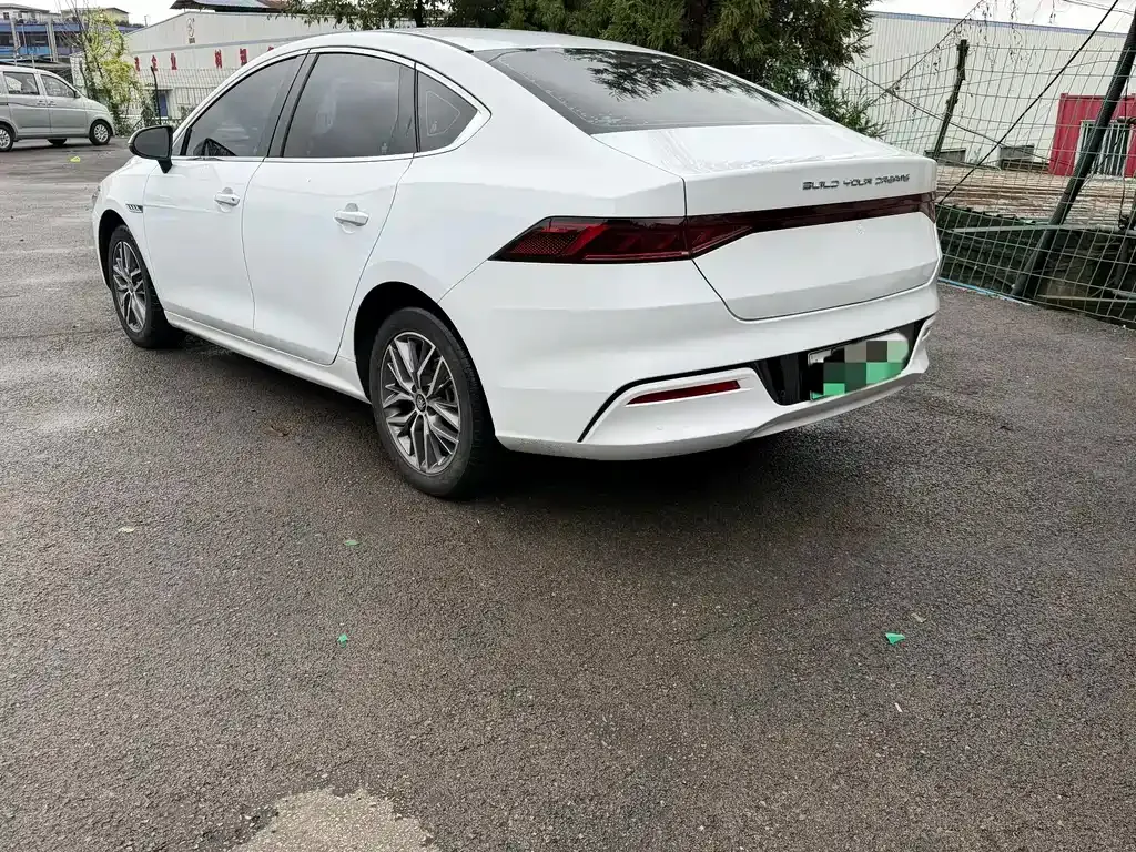 BYD Qin PLUS — фото 7