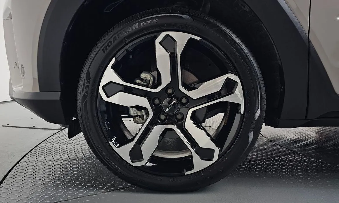 KG Mobility (Ssangyong) Torres — фото 9