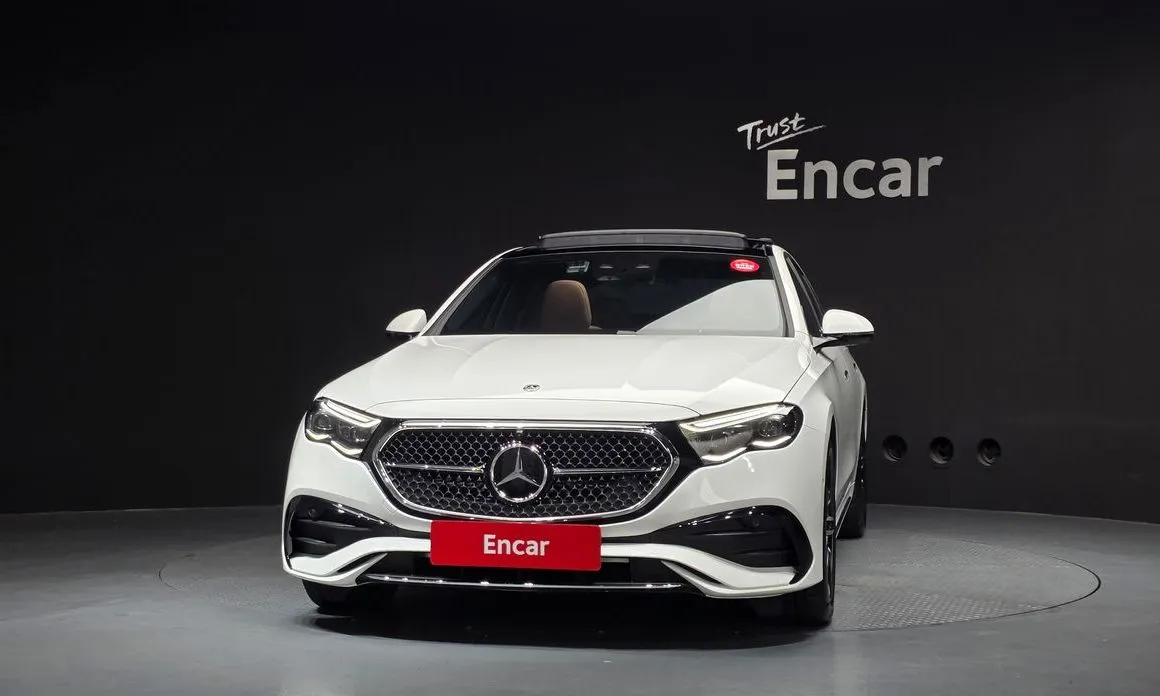 Mercedes-Benz E-Class — фото 5