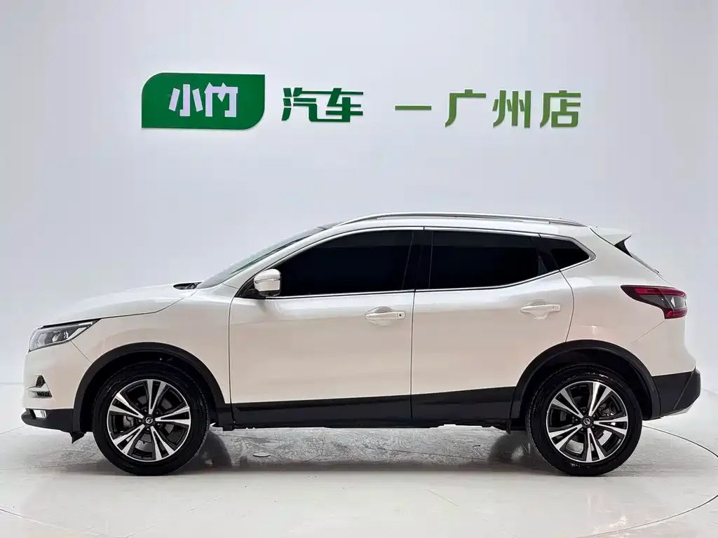 Nissan Qashqai — фото 4