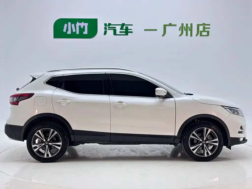 Nissan Qashqai — фото 5