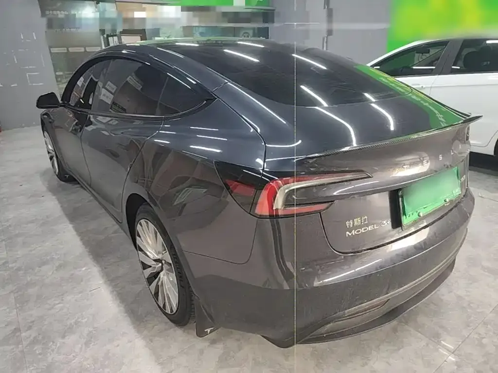 Tesla Model 3 — фото 8