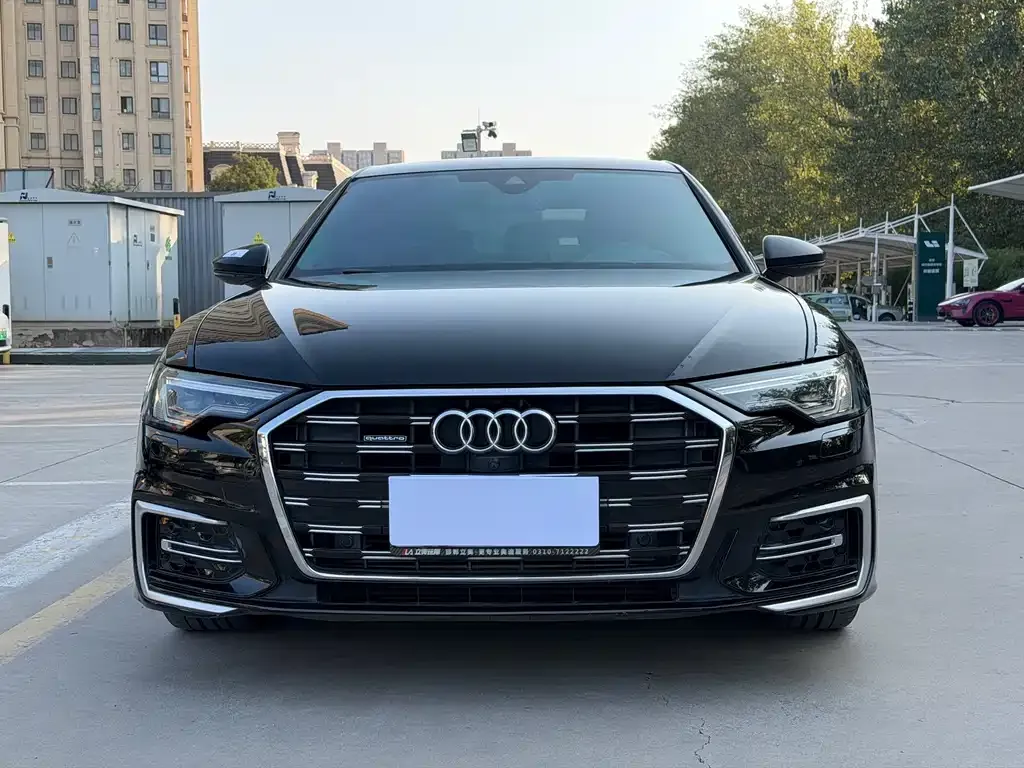 Audi A6L — фото 10