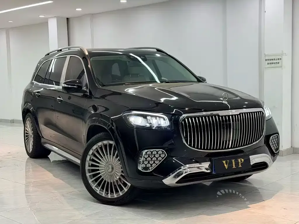 Mercedes-Benz GLS — фото 9