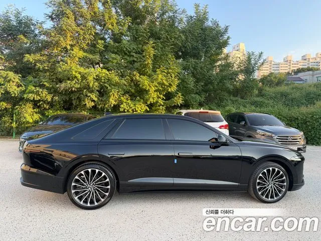 Hyundai Grandeur — фото 1