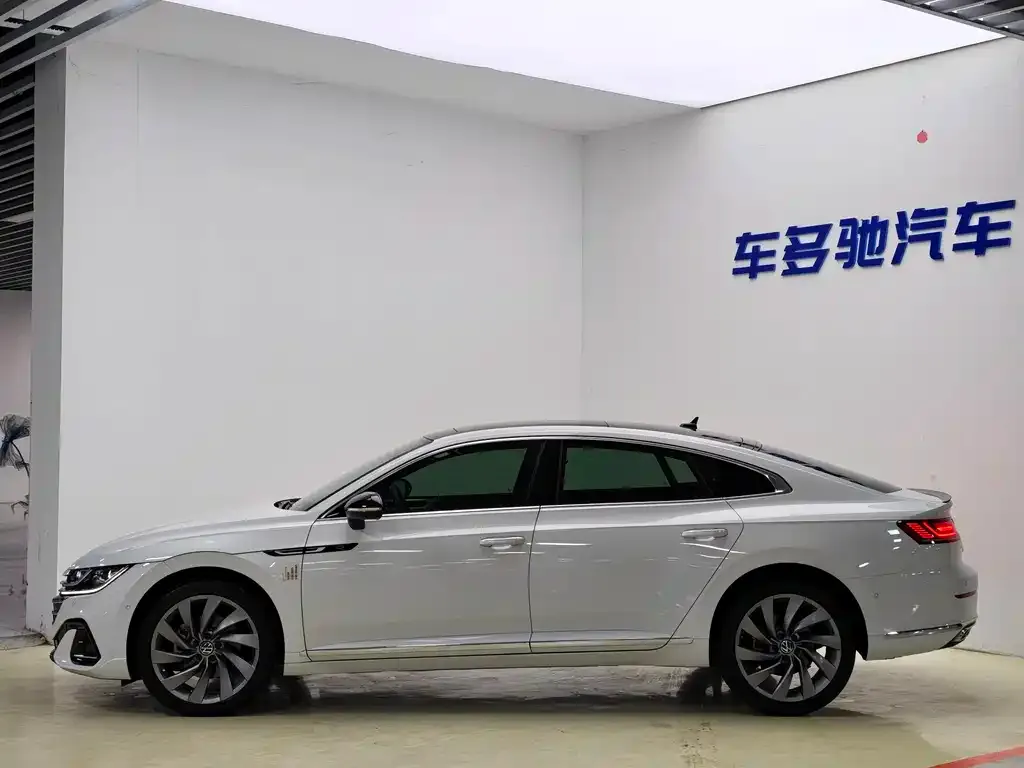 Volkswagen CC — фото 2