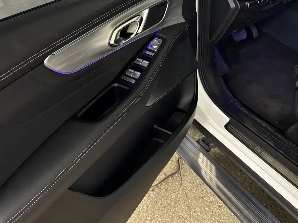 GAC Motor Trumpchi GS8 — фото 2