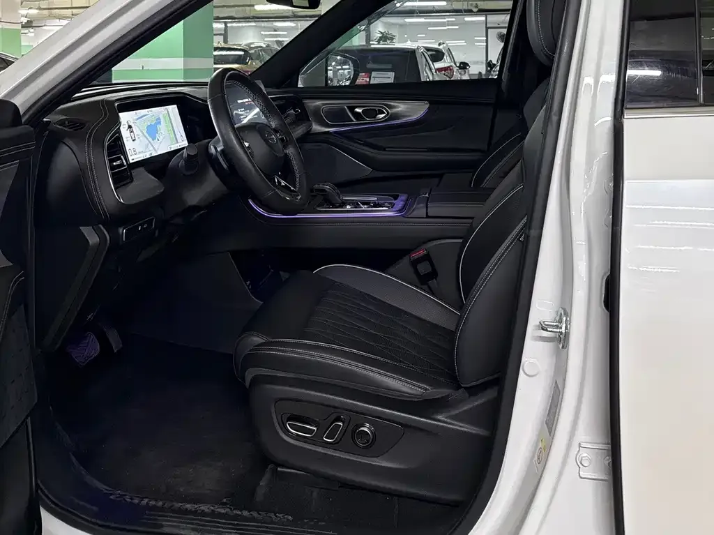 GAC Motor Trumpchi GS8 — фото 3