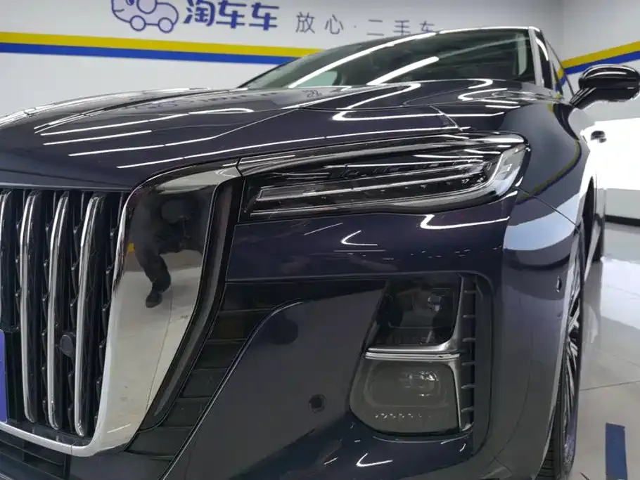 Hongqi H5 — фото 10