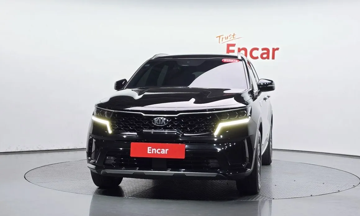 Kia Sorento — фото 8