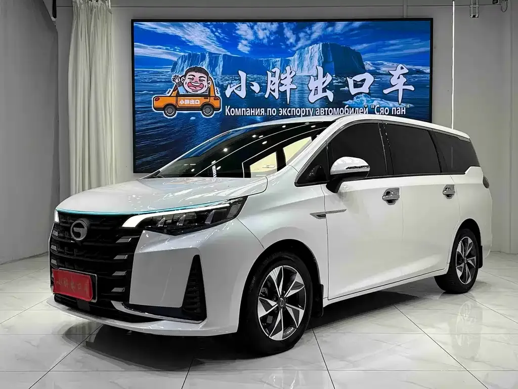 GAC Motor Trumpchi M6 — фото 1