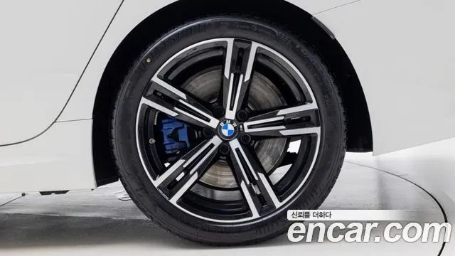 BMW 3-Series — фото 10