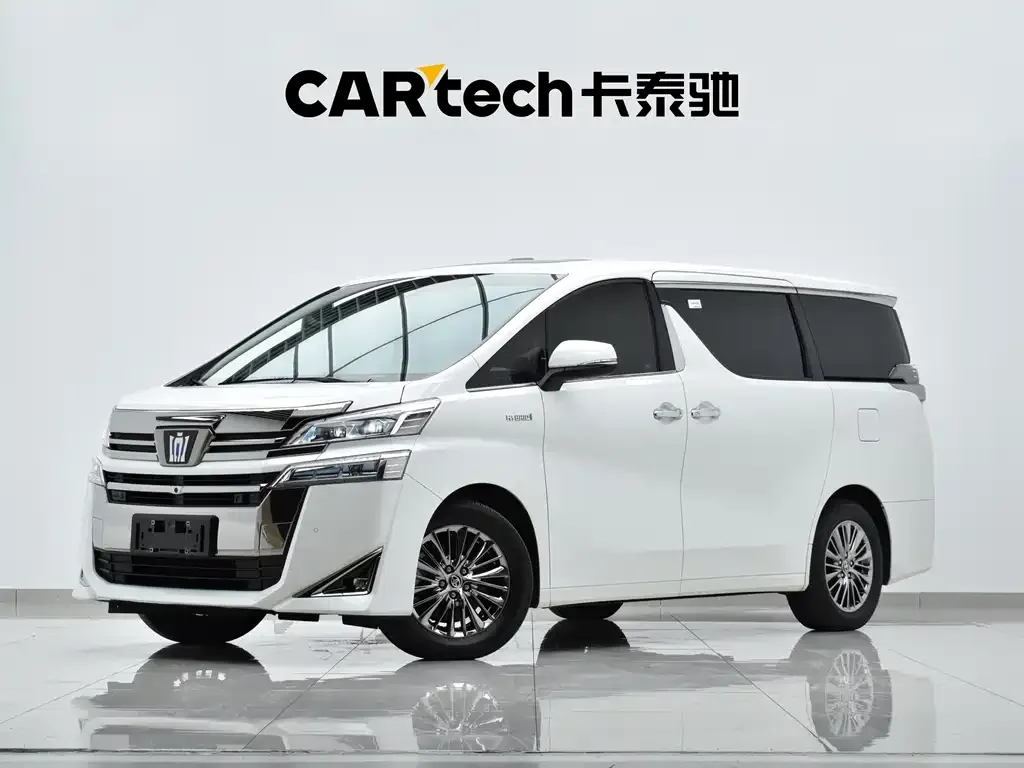 Toyota Vellfire — фото 1