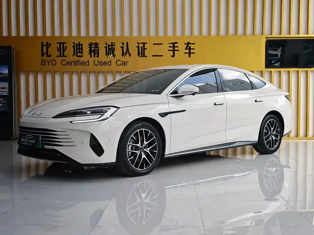 BYD Seal 07 DM-i — фото 1