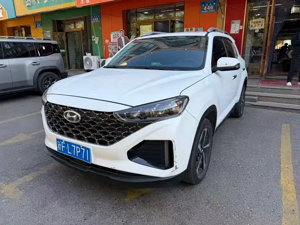 Hyundai ix35 — фото 1
