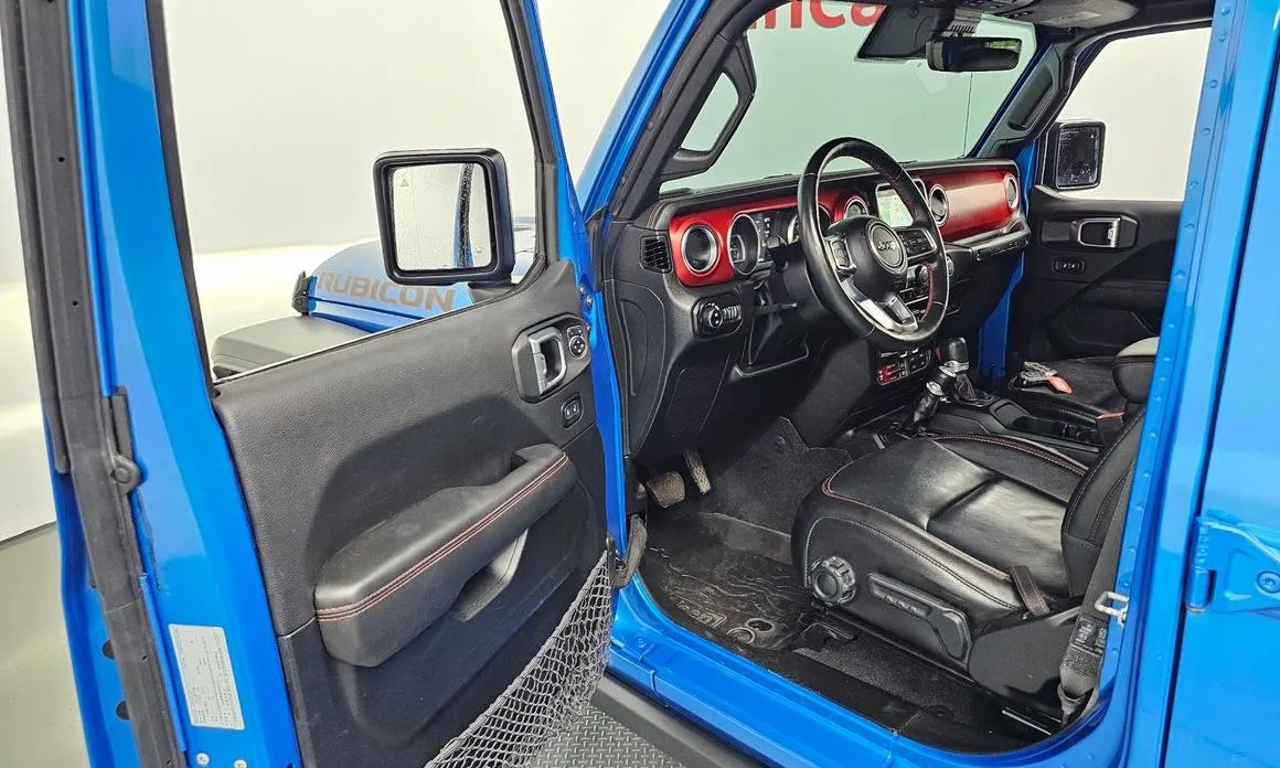 Jeep Wrangler — фото 6
