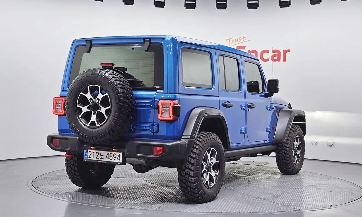 Jeep Wrangler — фото 3
