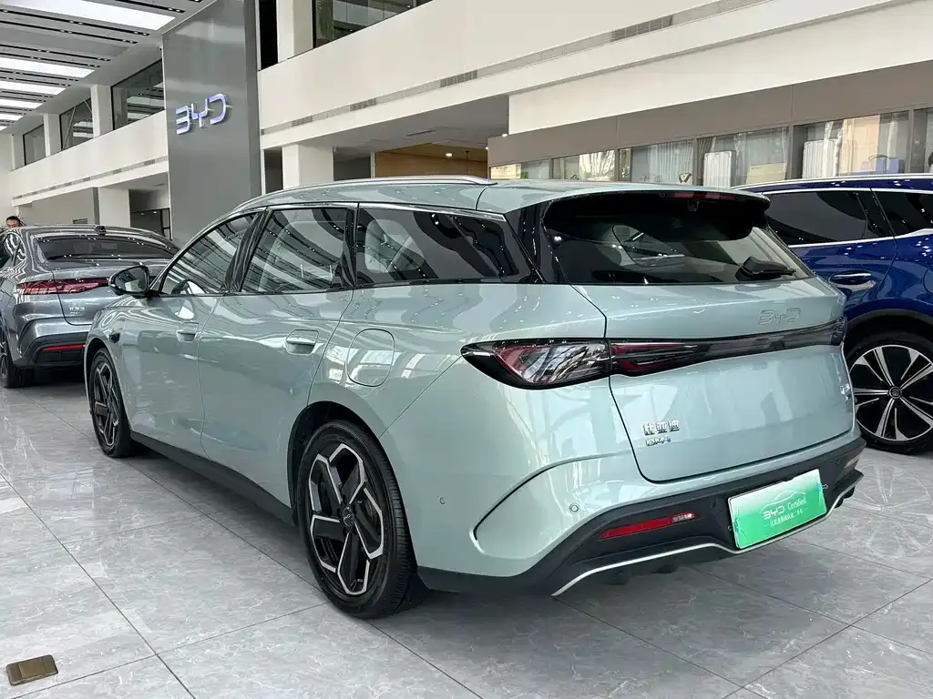BYD Seal 06 DM-i Touring — фото 8