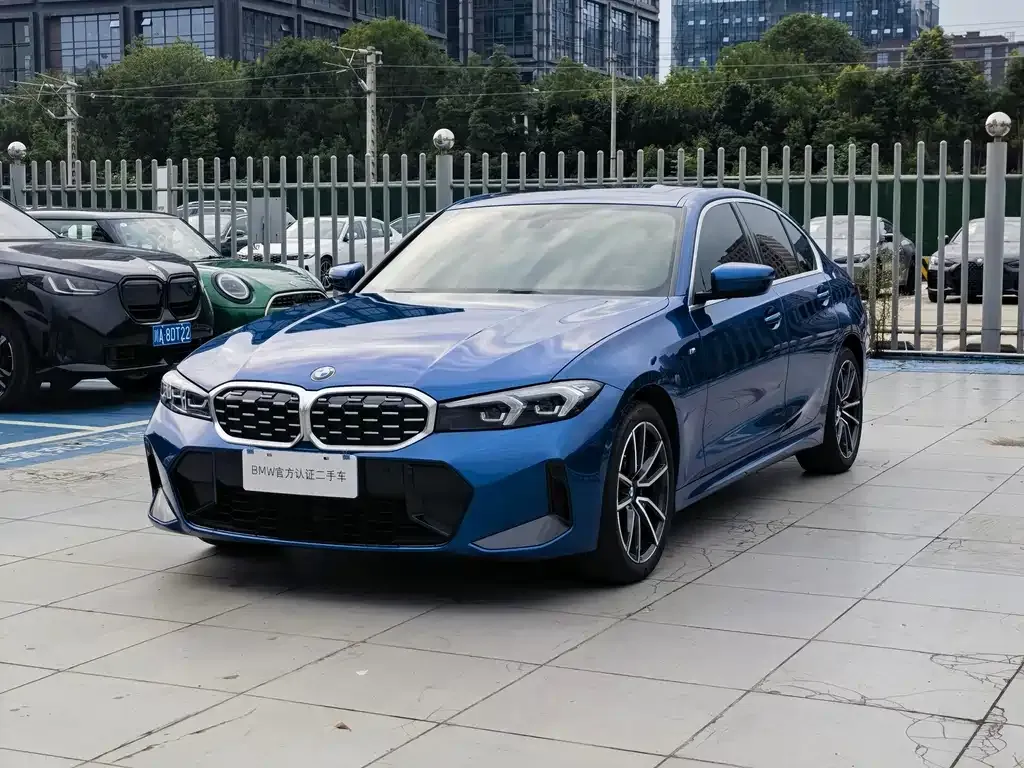 BMW 3 Series — фото 1