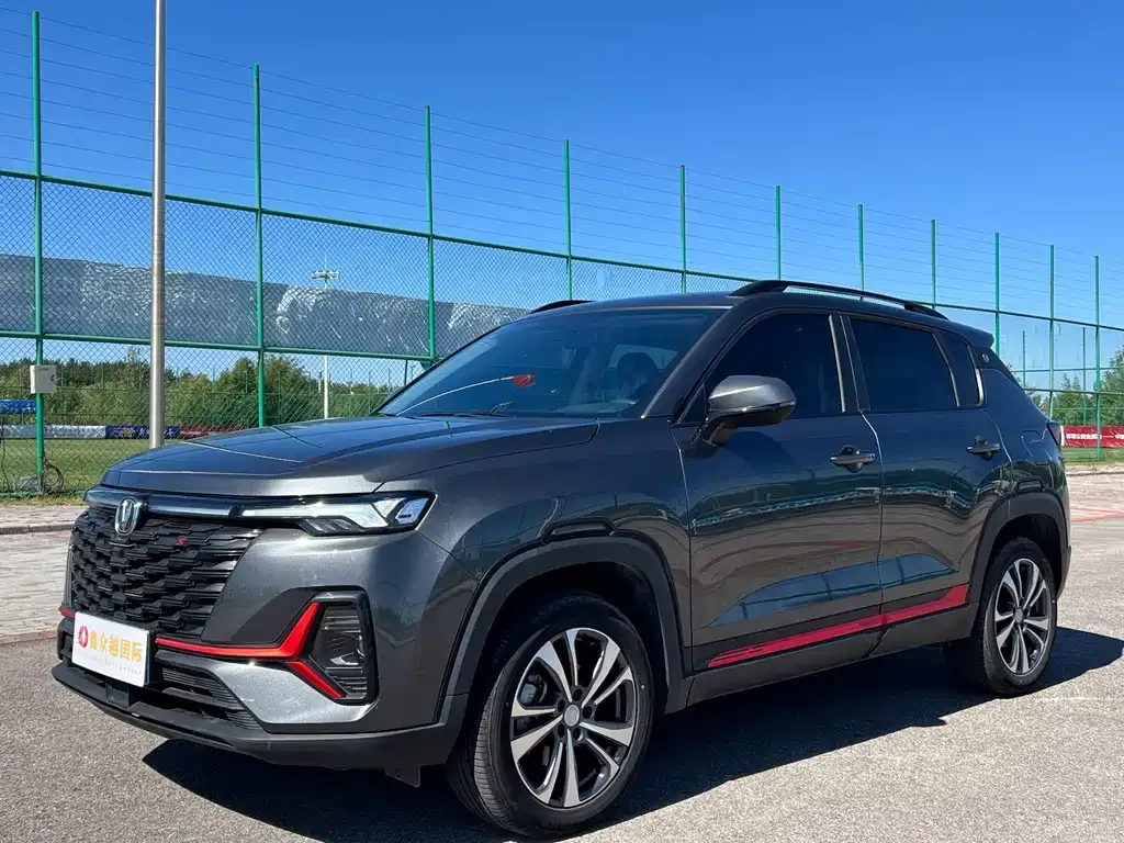 Changan CS35PLUS — фото 1