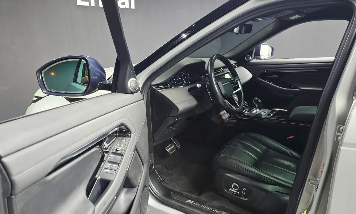 Land Rover Range Rover Evoque — фото 10