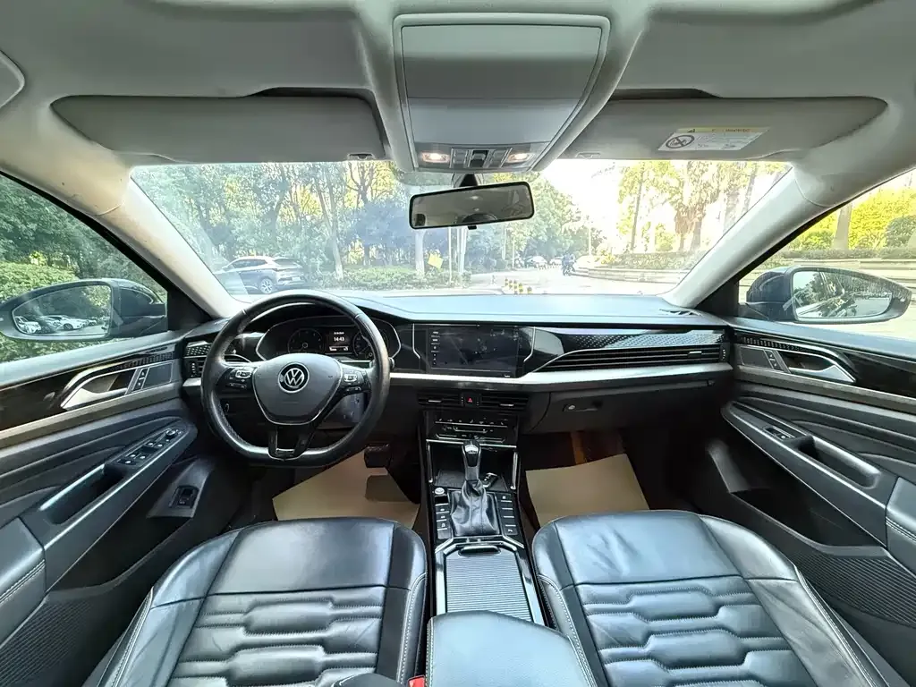 Volkswagen Passat — фото 2
