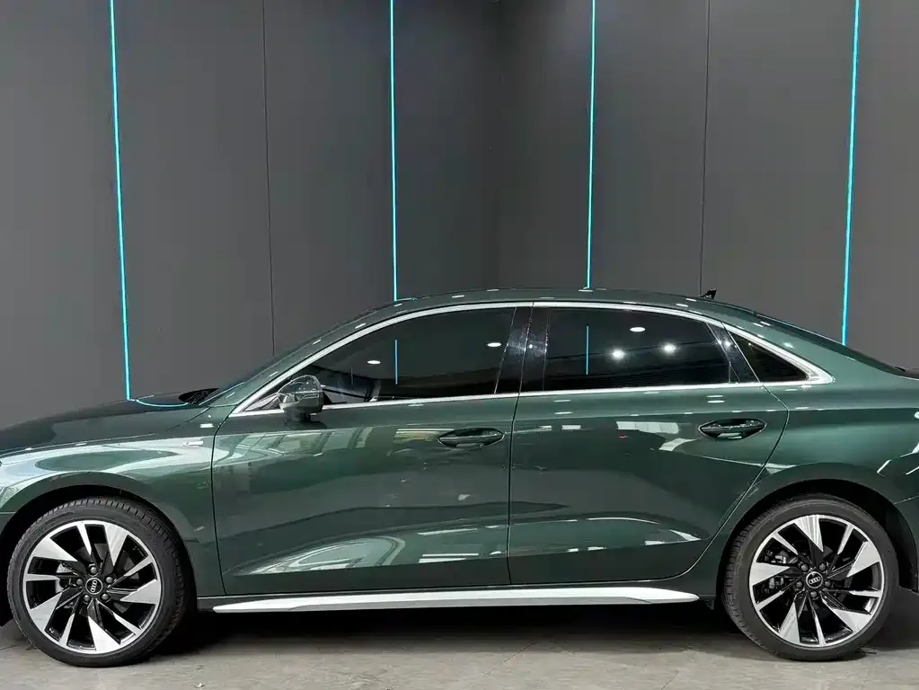 Audi A3 — фото 2