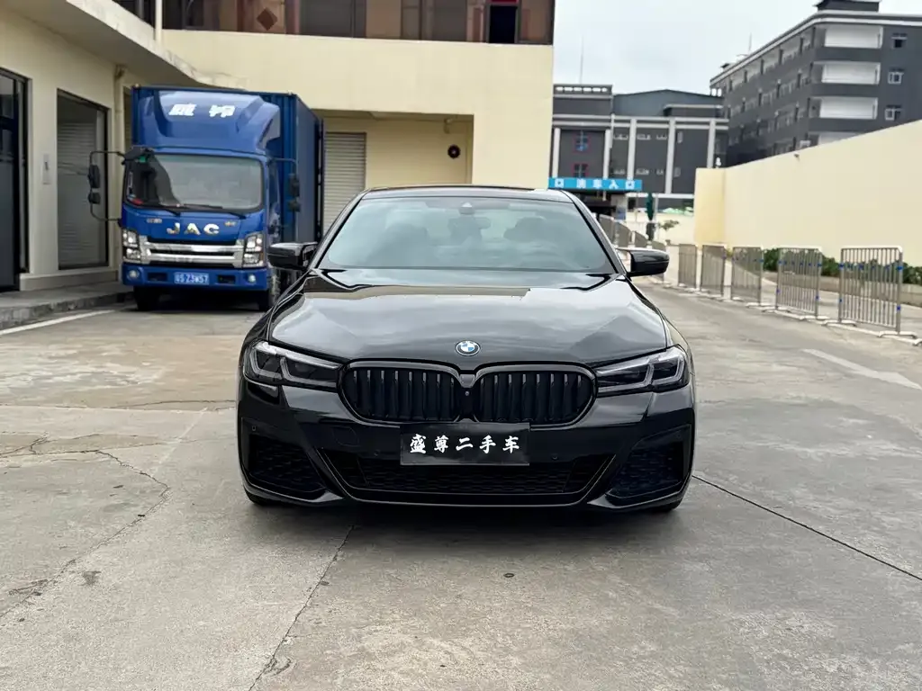 BMW 5 Series (Import) — фото 6