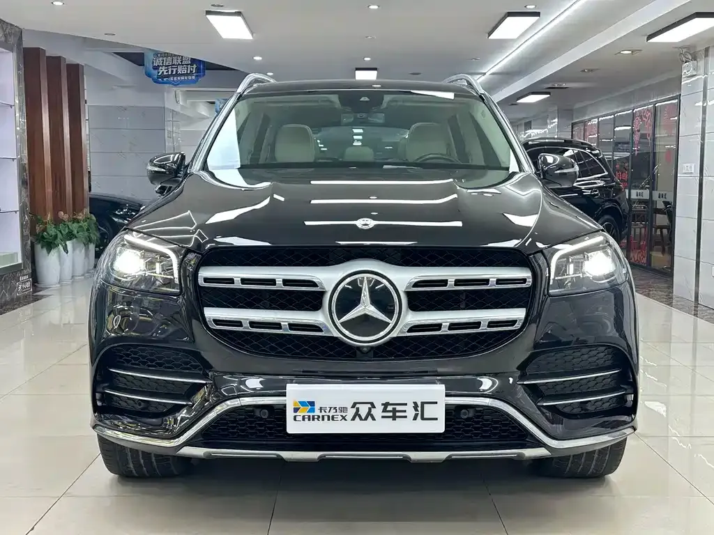 Mercedes-Benz GLS — фото 4