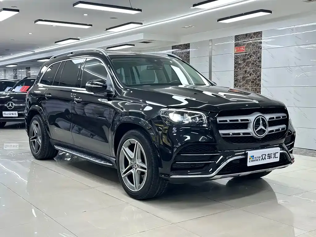 Mercedes-Benz GLS — фото 9
