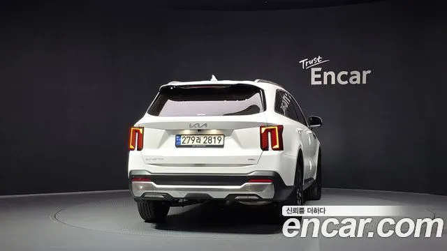 Kia Sorento — фото 4