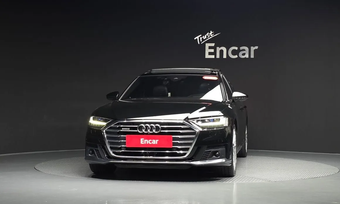 Audi A8 — фото 4