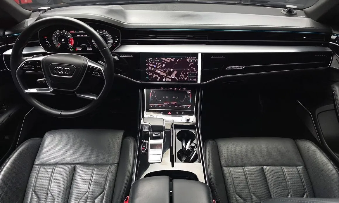 Audi A8 — фото 10