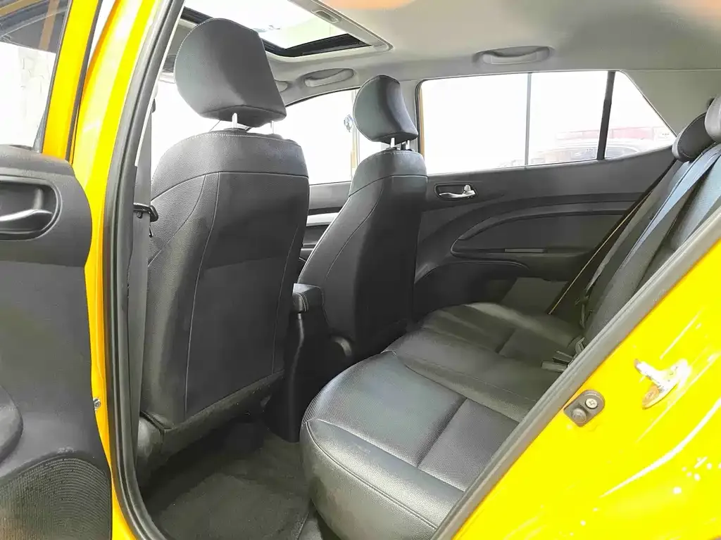 Kia KX1 — фото 8