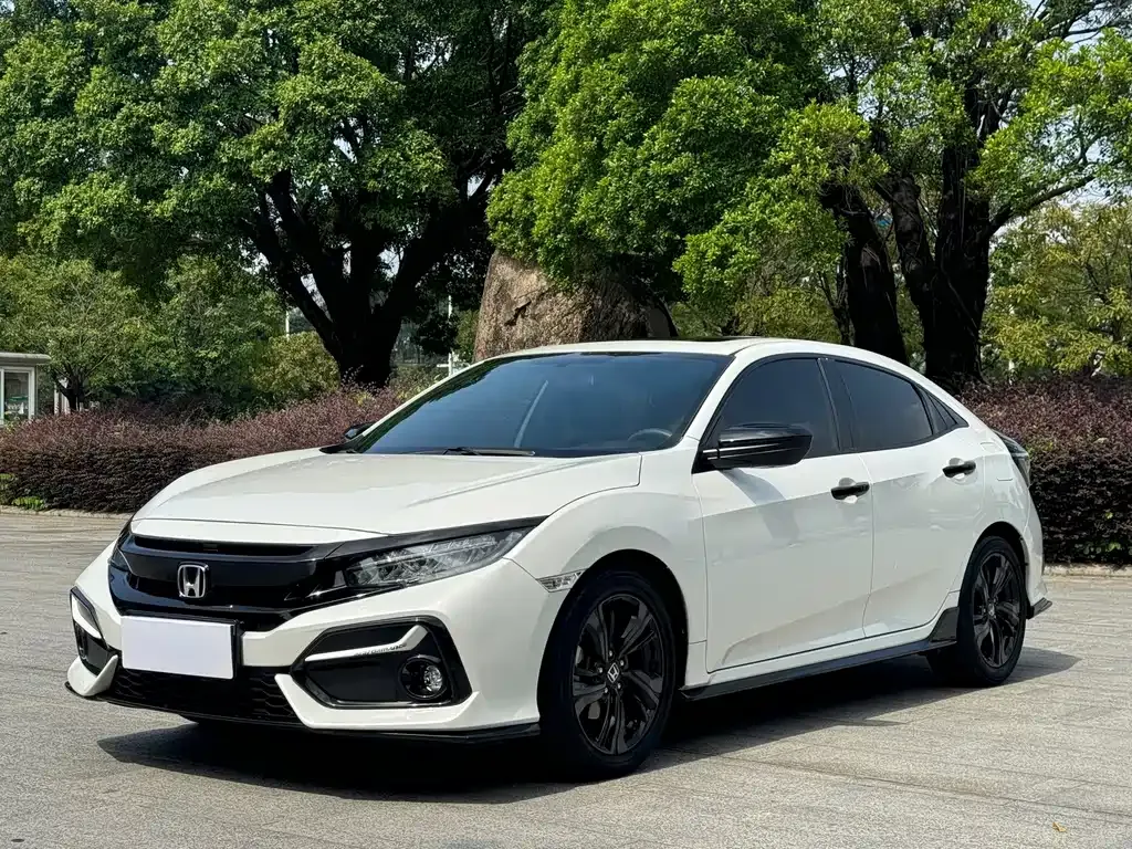 Honda Civic — фото 1